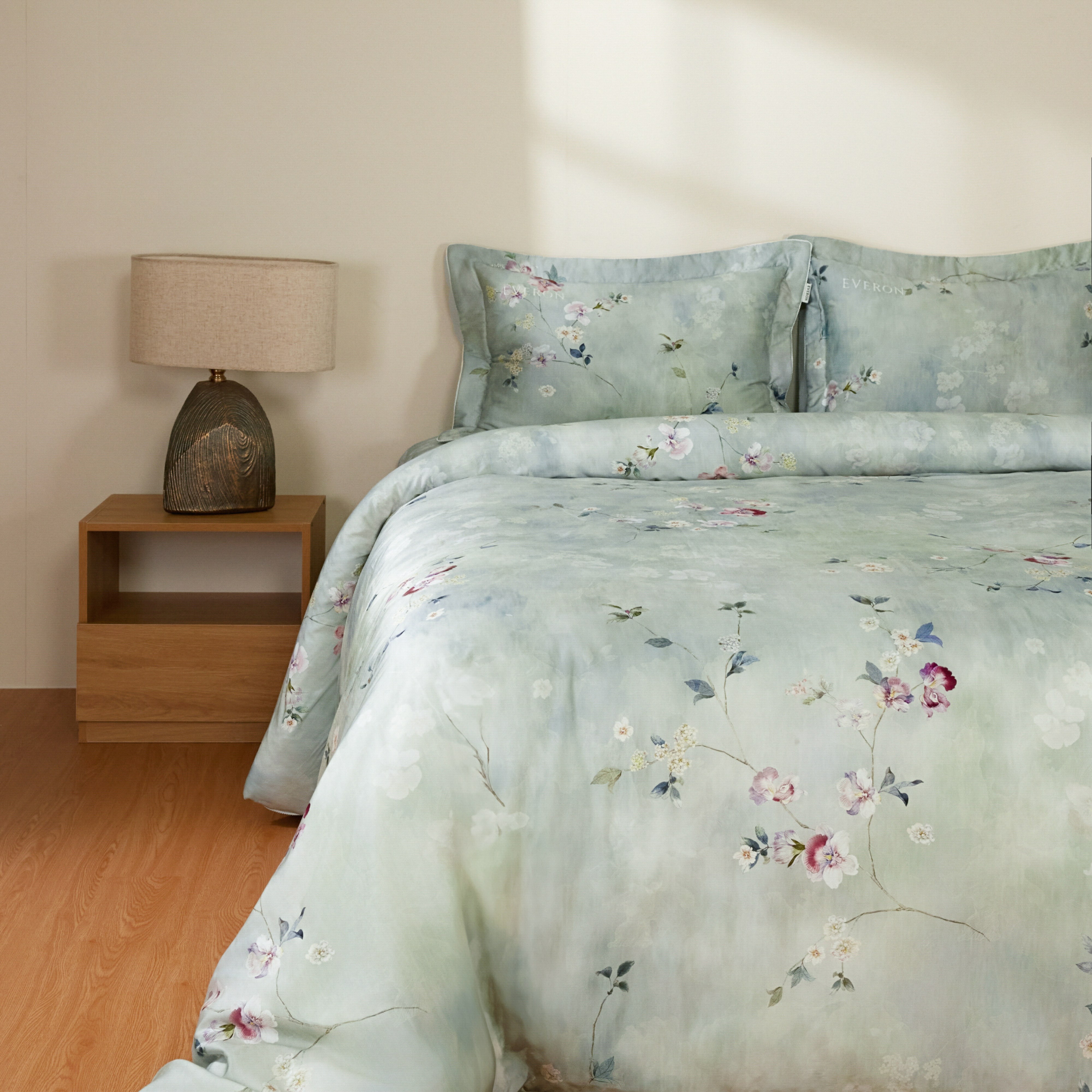 Thu Thiên Thanh - EPTC26011